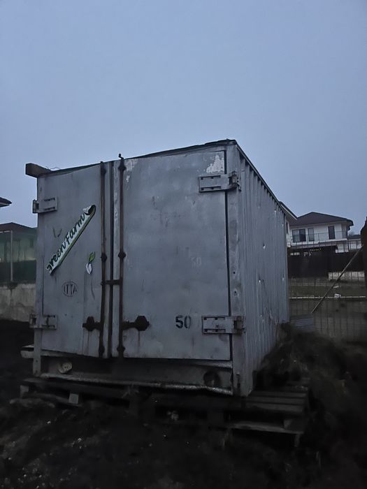 Vand container metalic