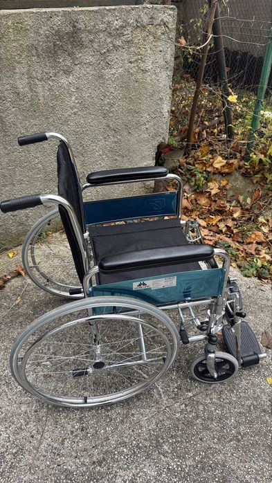Scaun rotile mobiclinic pliabil handicap fotoliu rulant carucior