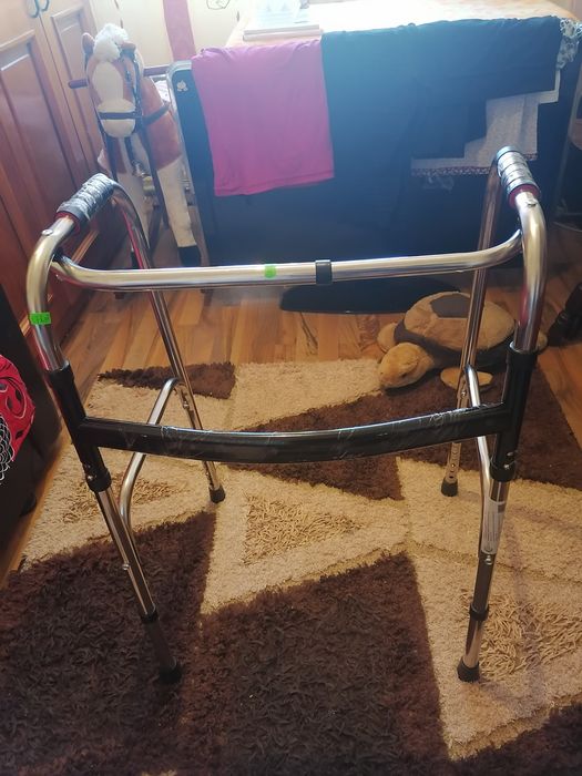 Cadru metalic medical (nou în folie)