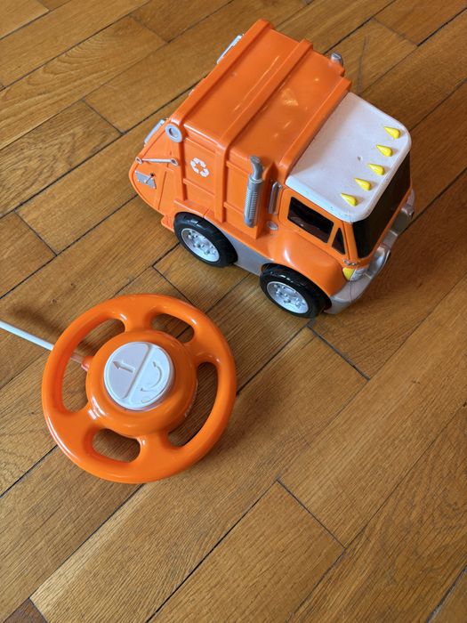 Интерактивни играчки