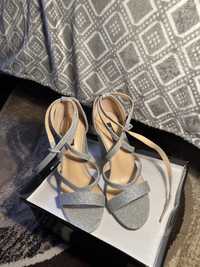 Sandale cu toc- Argintii cu sclipici