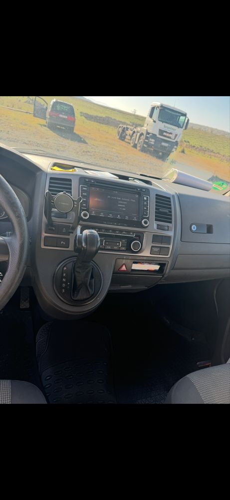 Volkswagen t5 caravelle 8+1 (7+1) CUTIE AUTOMATA