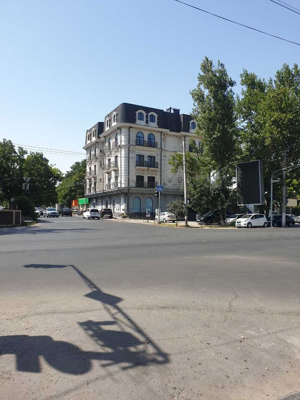 Срочно продаю новостройку с кадастром коробка центр Луначарский (157)