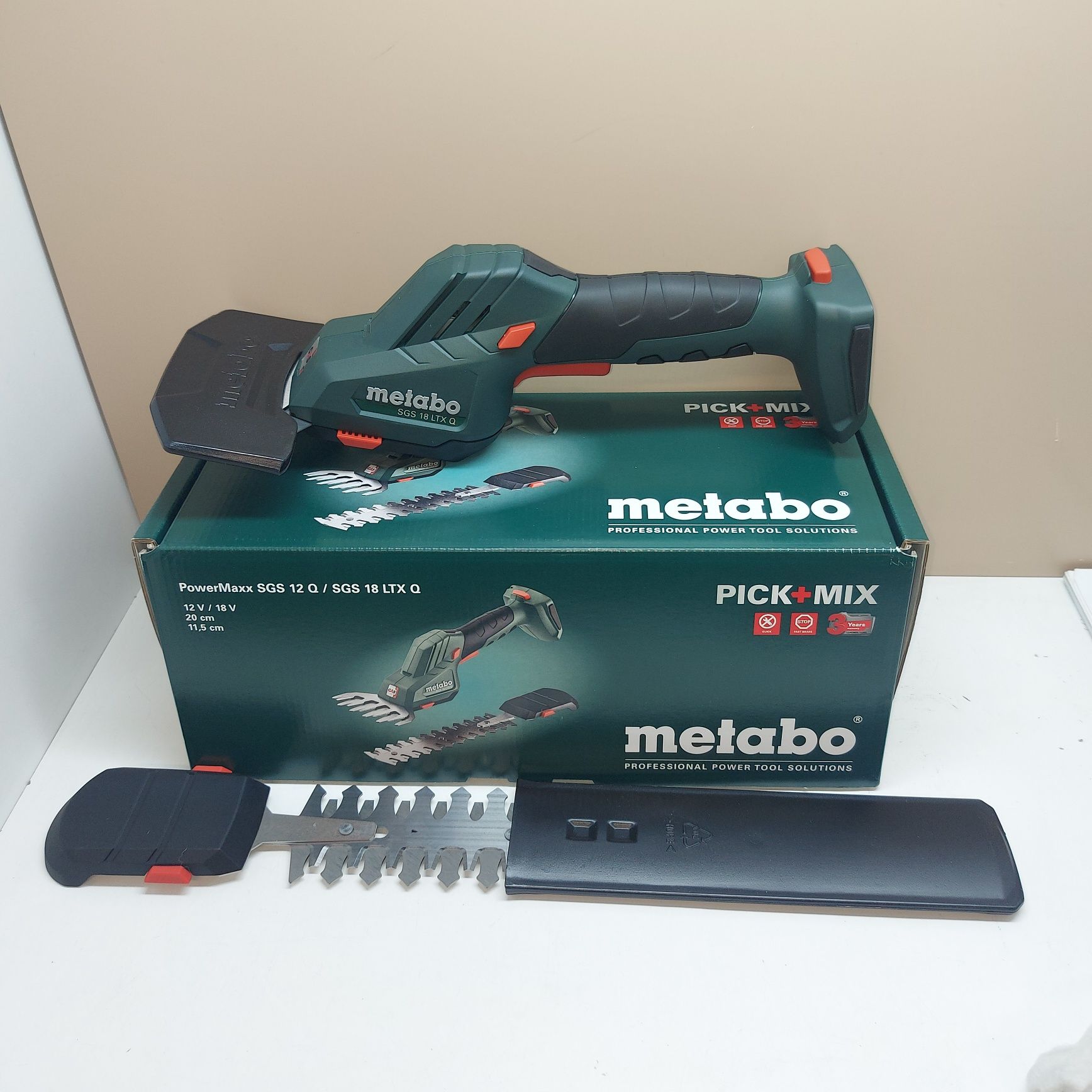 Metabo акумулаторна ножица за трева/храсти SGS 18 LTX Q Solo