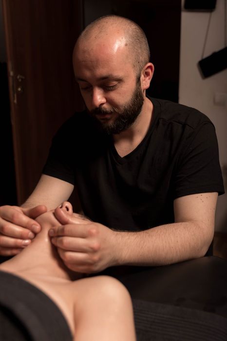 Masaj terapeutic oncologic recuperare relaxare drenaj limfa București