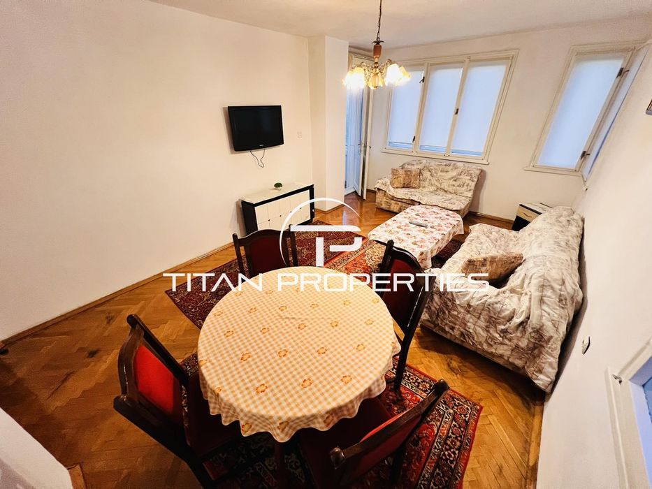 Дава се под наем Тристаен апартамент в Бургас, Център - 85 кв.м за 357 € - Снимка #4