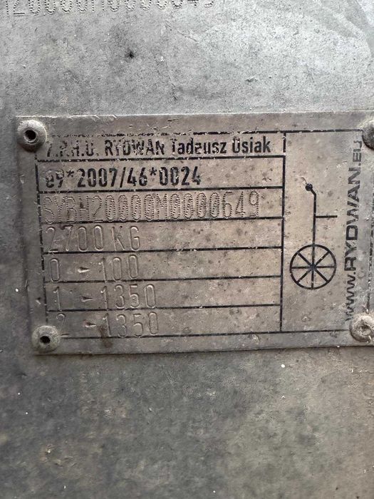 Platforma auto 5 m 2700 kg