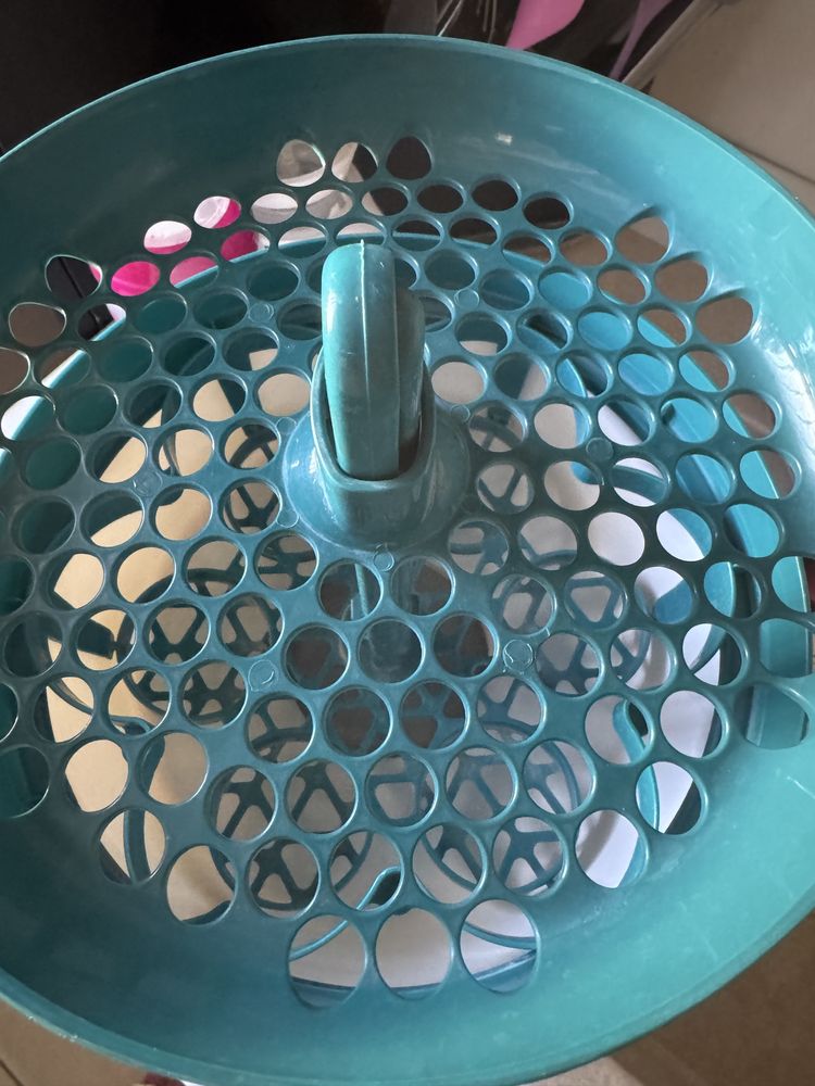 Sterilizator biberoane