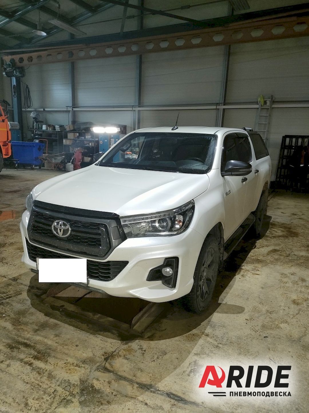 Пневмоподвеска Toyota Hilux (8 поколение, 2015 - н.в.), задняя ось, ва