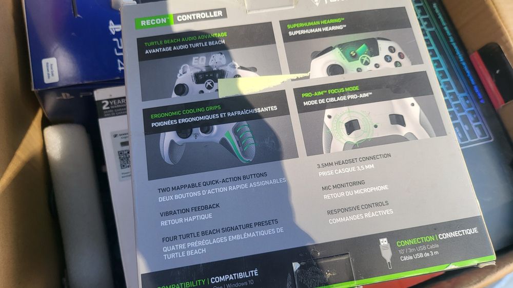 Turtle Beach Recon Жичен контролер за Xbox Series & PC бял
Turtle Bea