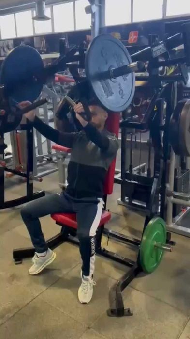 Aparate Fitness Hammer Strength