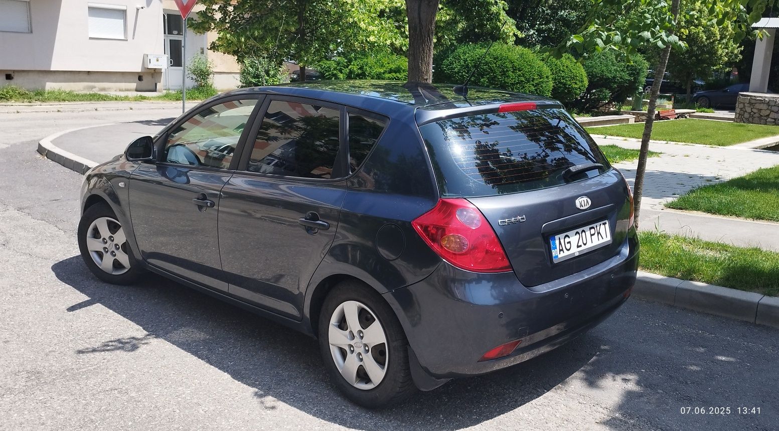 Vând Kia Ceed 1.4 benzina -Proprietar