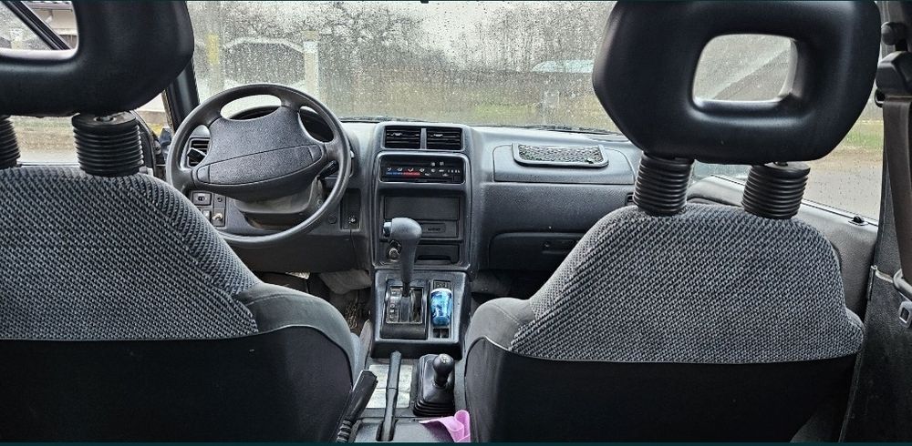 Suzuki Vitara 1.6 16V benzina, 2 usi 1995 automata