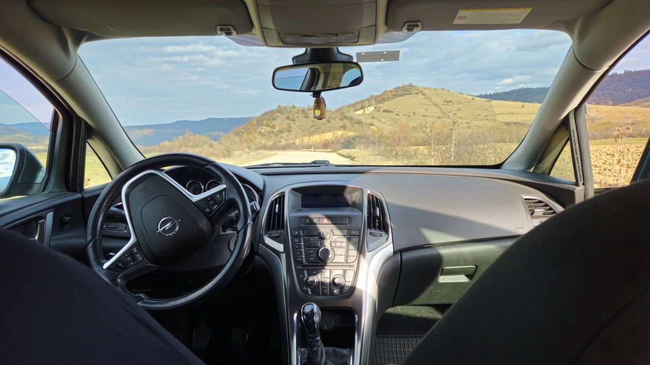 OPEL ASTRA J 115 к.с.