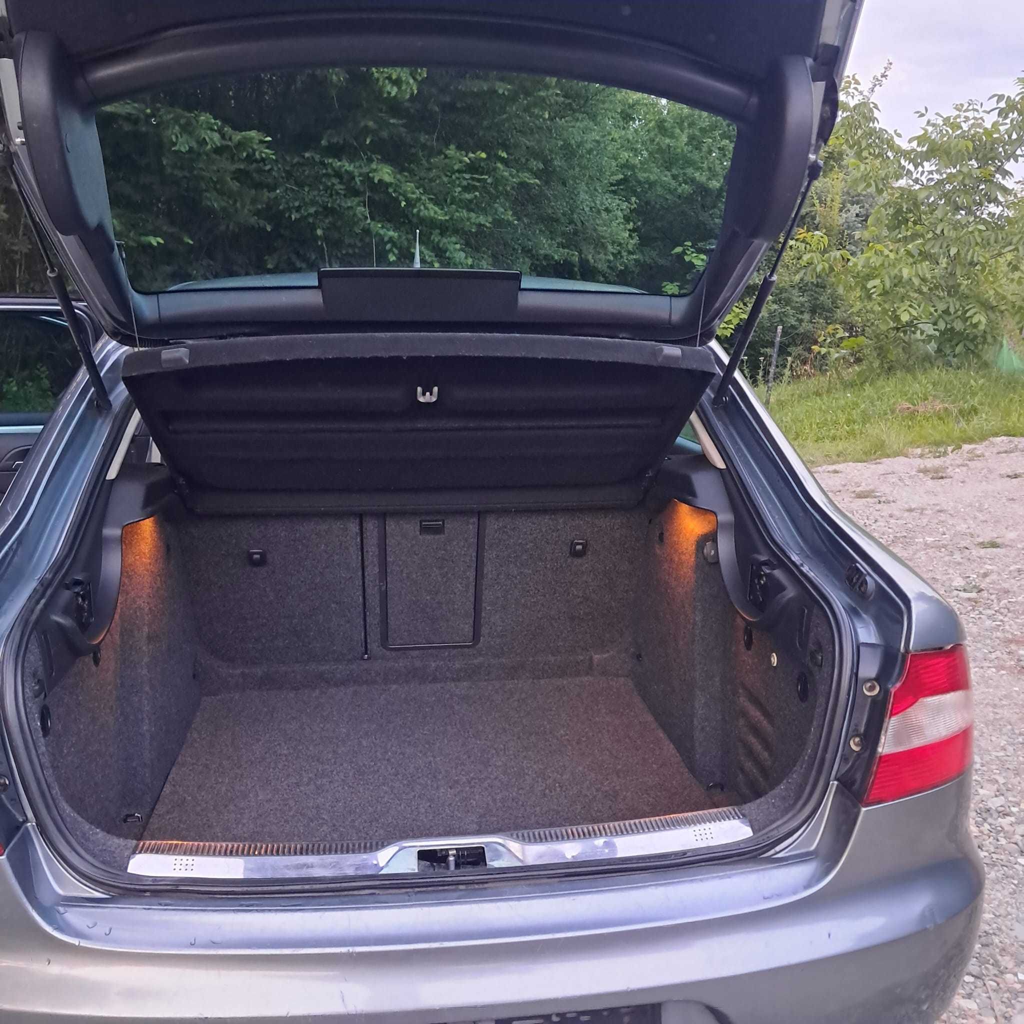 Skoda Superb 2009 motor 1900 TDI
