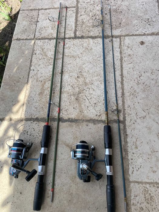 Vand 2 mulinete Daiwa
