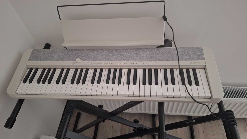 Синтезатор - Casio CT-S1WE и Yamaha PSR-E383