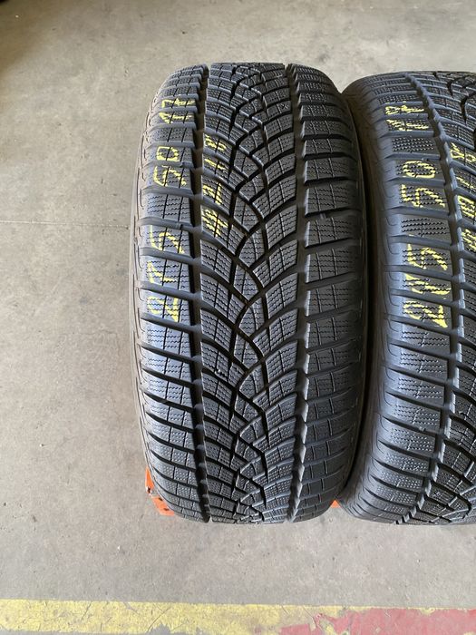 Anvelope iarna 215/50/17 Goodyear Ultra Grip Performance 215 50 17 R17