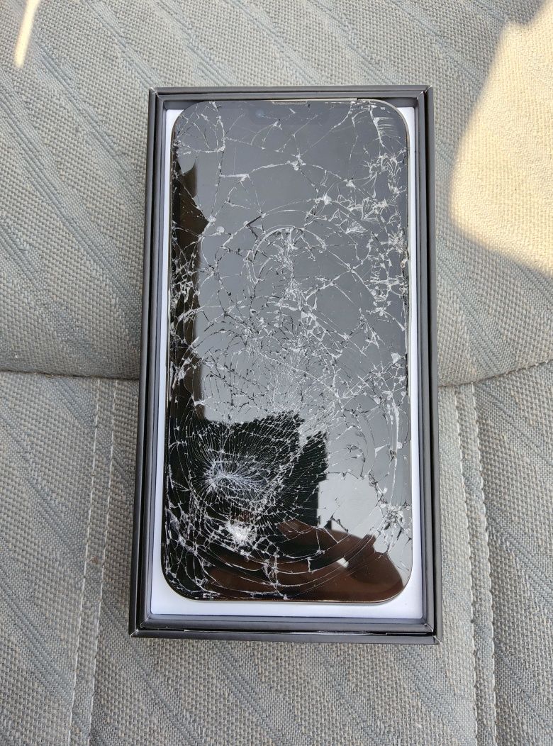 Iphone 13 pro max на запчасти