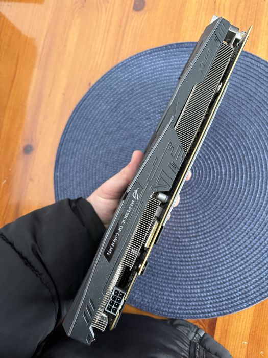 Vand placa video RogStrixEdition 1060G RGB GAMING