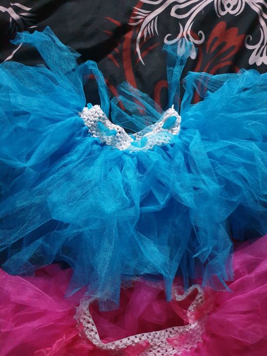 Fustita din tull roz si albastru deschis fetița ieftina