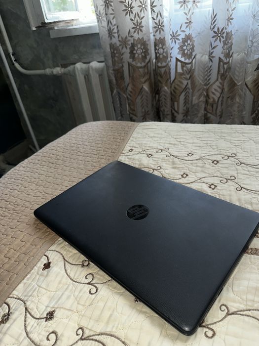 Ноутбук HP 1tb /