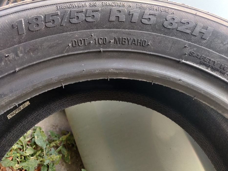 Vând anvelopă 185/55 R15