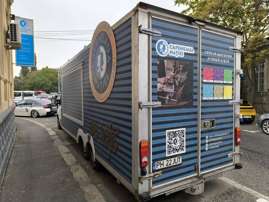 Se vinde Foodtruck!