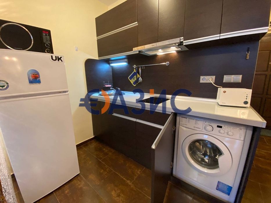 Продава се Едностаен апартамент в Несебър - 40 кв.м за 1413 €/кв.м - Снимка #10