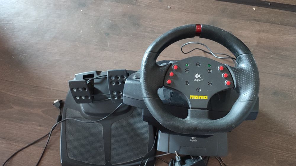 Продам руль и педали игровые