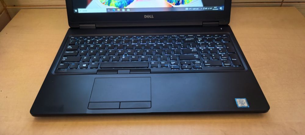 Laptop Dell Latitude 5580_i7-7600_16GB DDR4_NVidia 2GB 930MX_SSD 512GB
