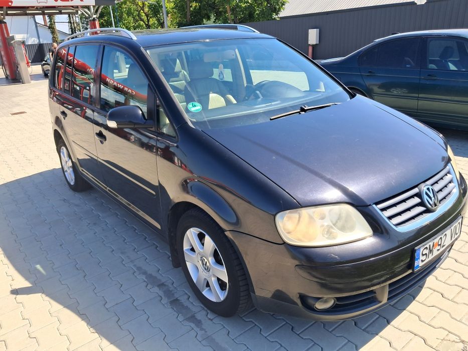 Vând touran din 2007 motor 2.0L dizel cutie automata DSG