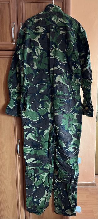 Combinezon camuflaj armată