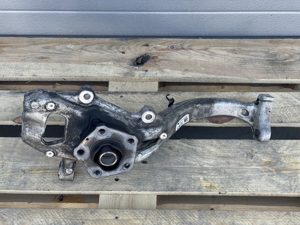 Преден десен шенкел AUDI Q5 / SQ5 80A407560