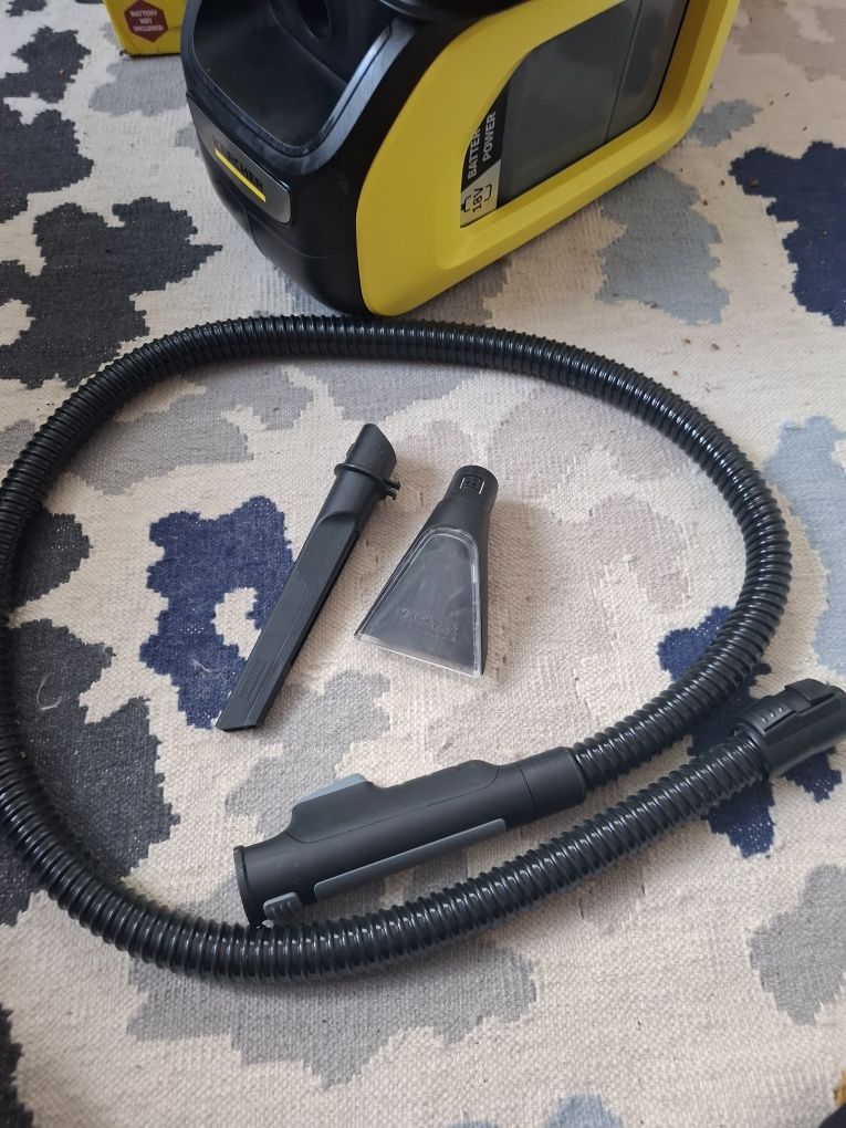 Акумулаторна перяща смукачка Kercher SE 3-18 Compact