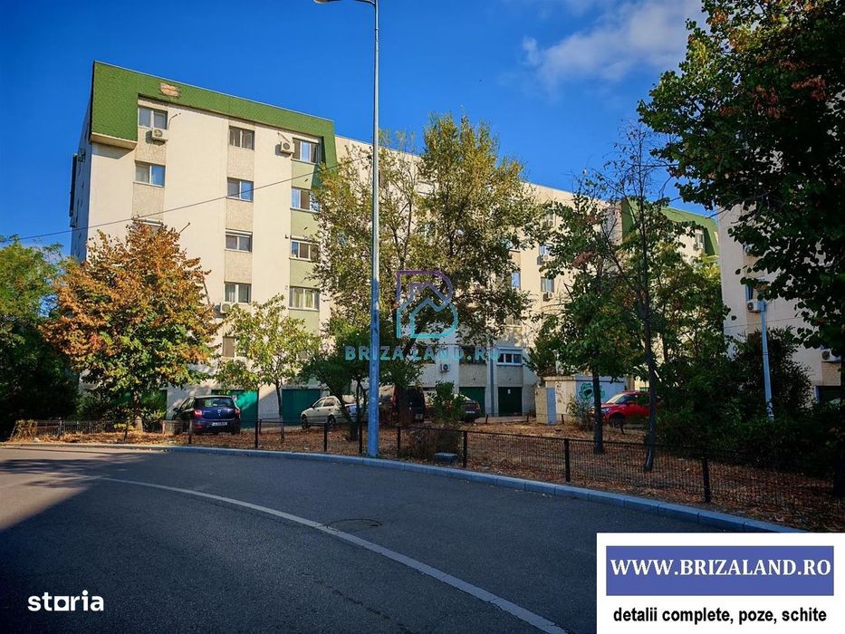 Doamna Ghica, bloc 2002, etaj 3/4, decomandat, doua bai