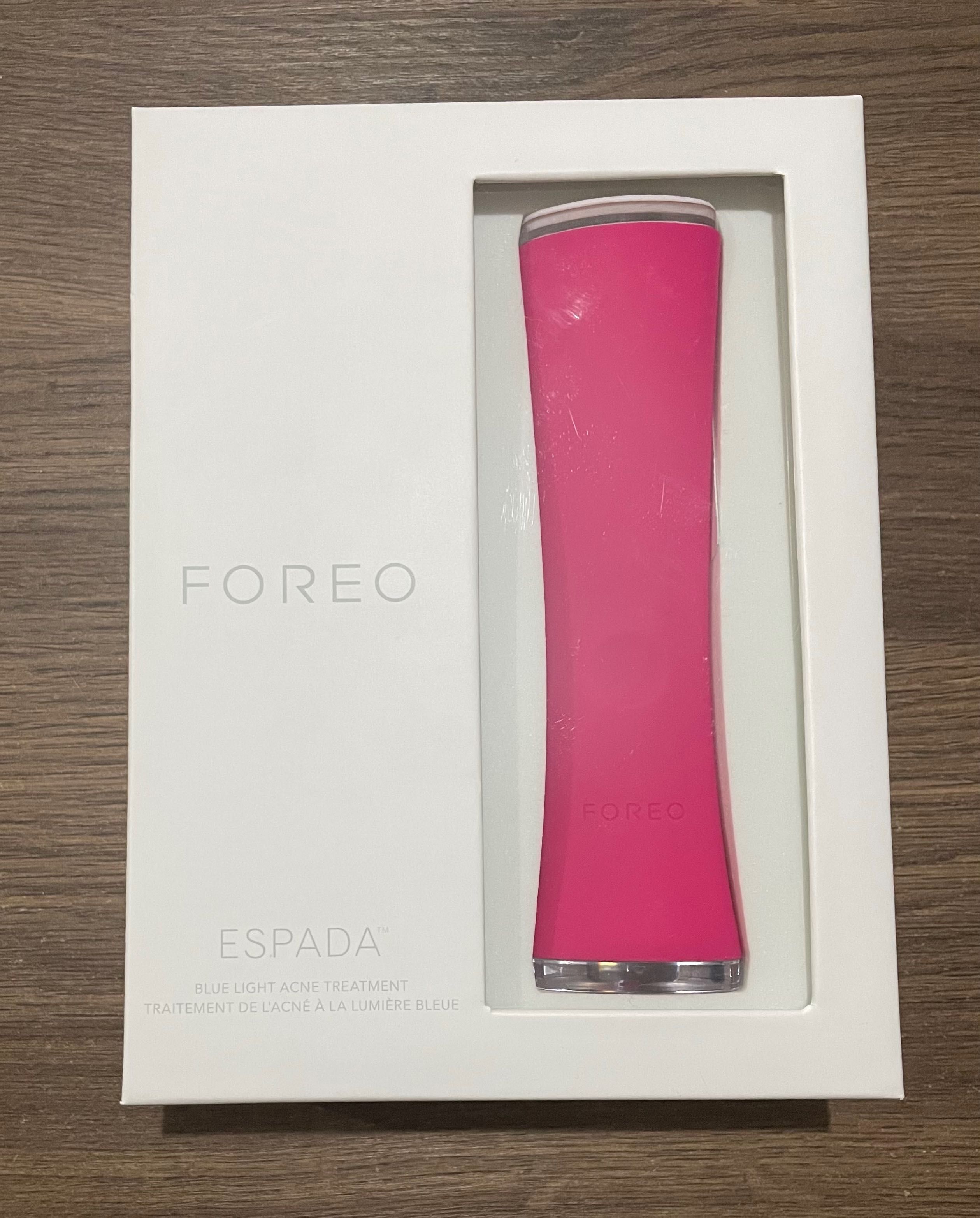 Foreo Espada уред за лице със синя LED светлина