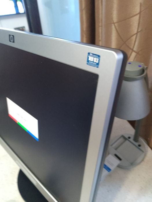 Monitor color HP