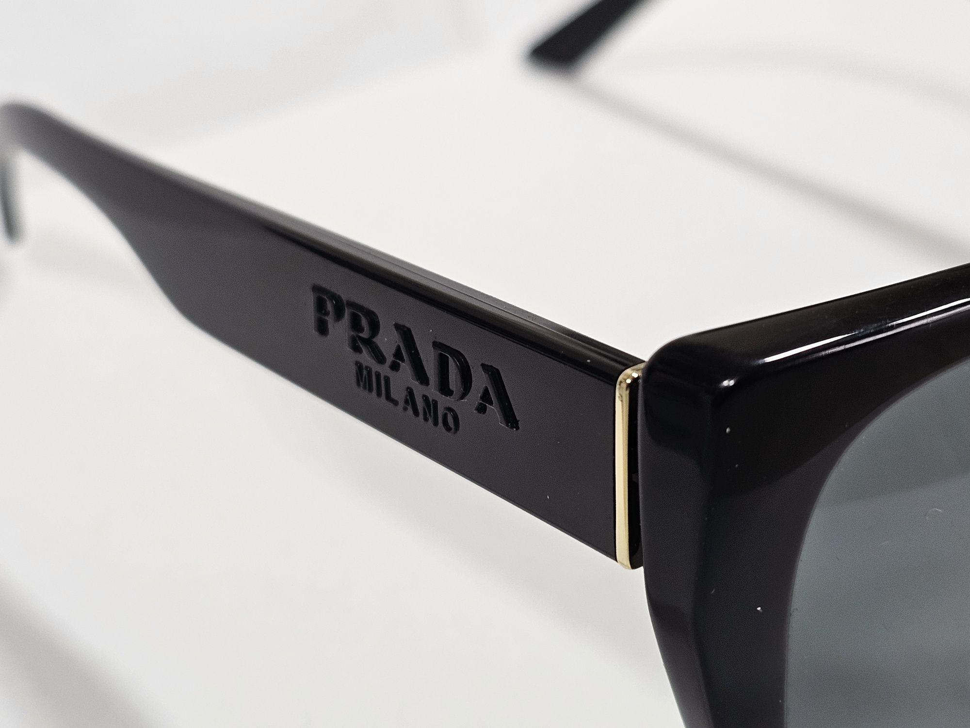 Слънчеви очила Prada PR 24X