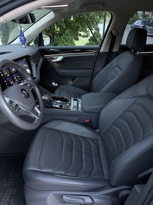 VW Touareg motor 3.0 D 231 CP