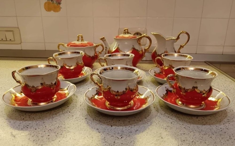 Антикварный сервиз  Красный Бутон Барановка СССР