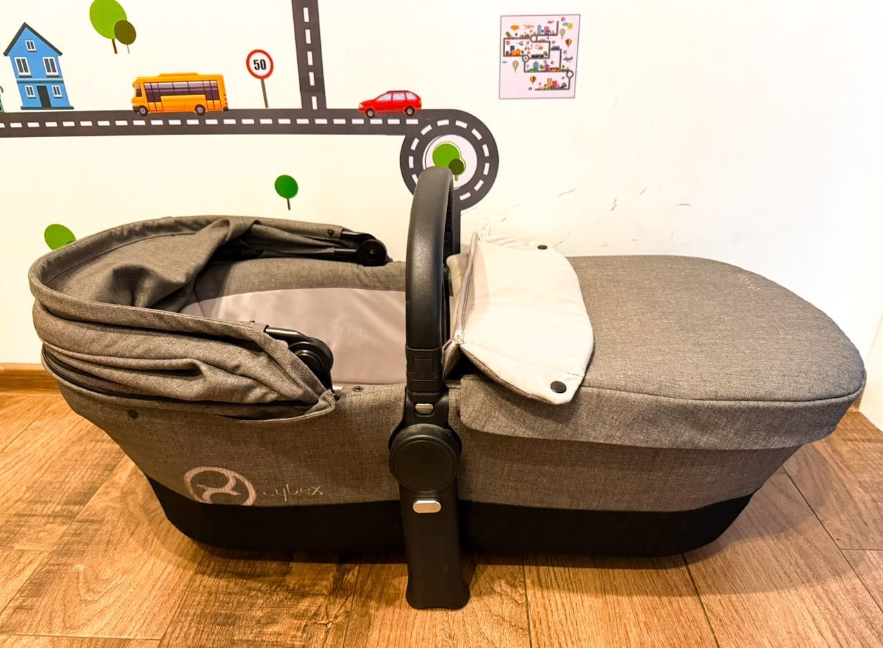 Кош за новородено Cybex Platinum