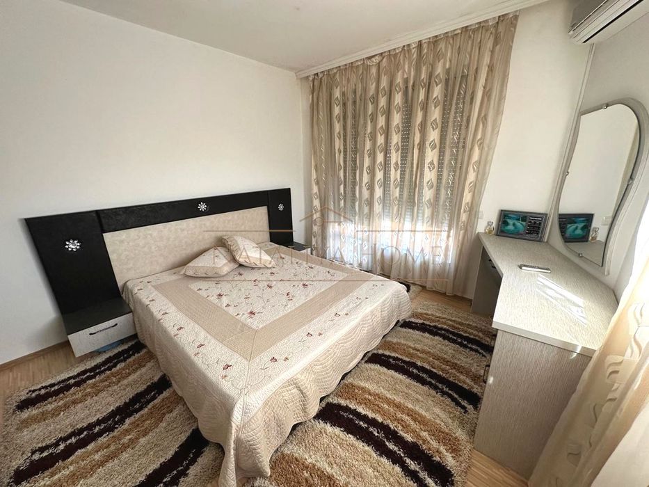Продава се Многостаен апартамент в Бургас, Сарафово - 150 кв.м за 1400 €/кв.м - Снимка #2