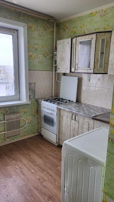 Продам 1 комнатную квартиру 8 школа