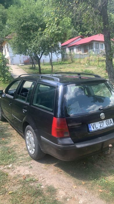 Vând golf 4 an 2001