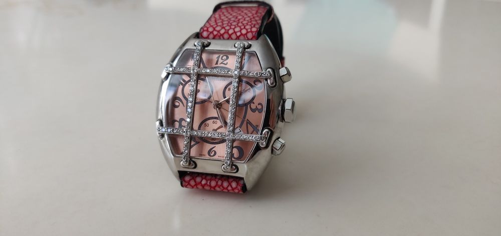 Van Der Bauwede швейцарские часы