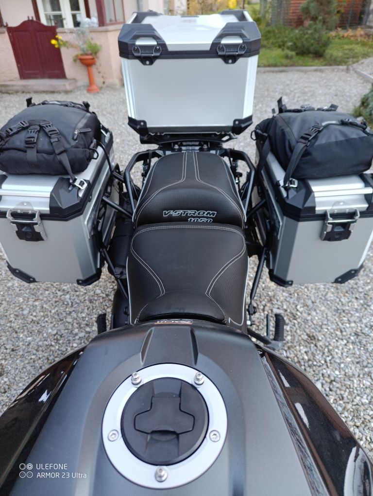 Suzuki v strom 1050 xt