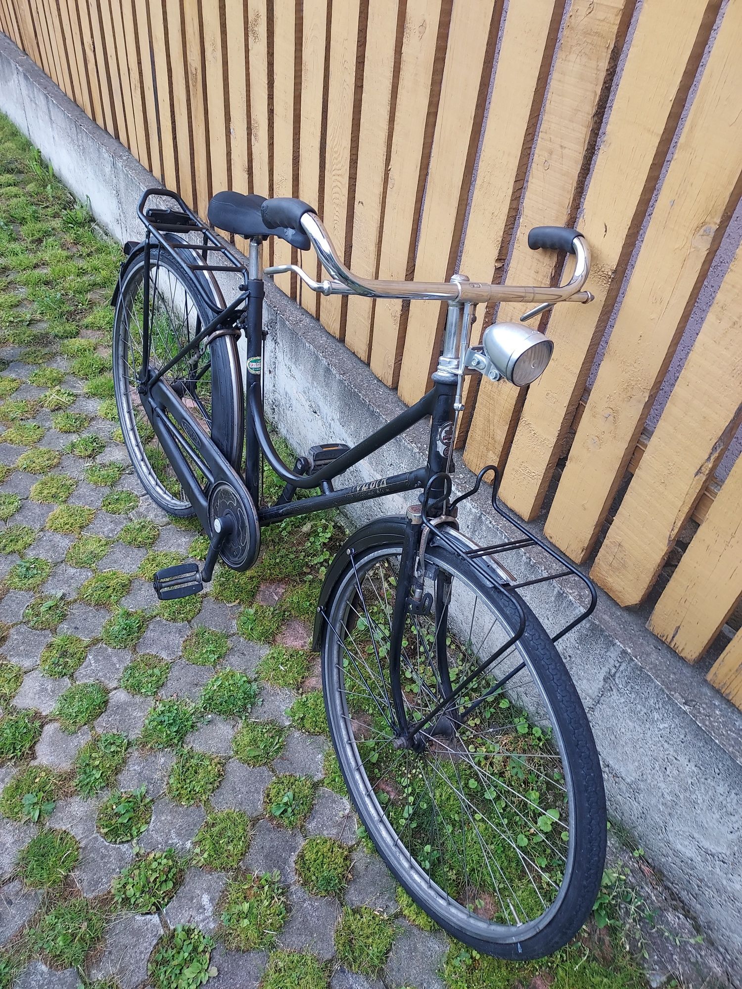 Bicicletă damă clasică marca Olympia