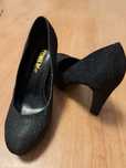 Pantofi cu toc..