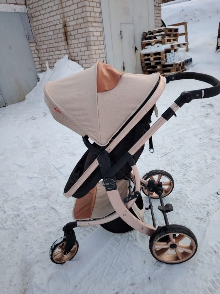 Продам детскую коляску